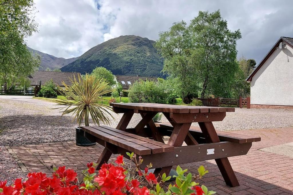 Roe Deer Cottage Near Glencoe Fort William Exterior foto